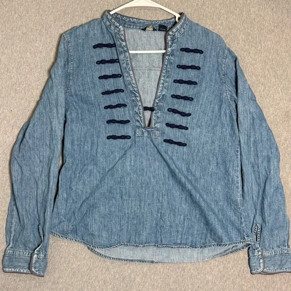 Vtg AMERICAN EAGLE Military-Inspired Split V-Neck Long Sleeve Denim Top Large - Picture 2 of 8
